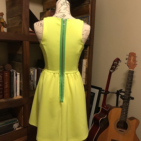 L’AMOUR - Picture 2 of 2